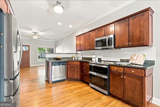 690 Frasier Circle SE, Marietta, GA 30060