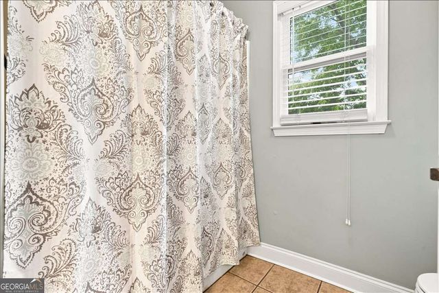 690 Frasier Circle SE, Marietta, GA 30060