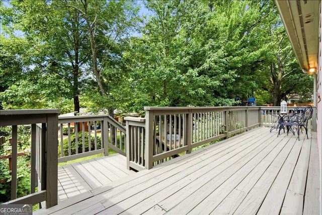 690 Frasier Circle SE, Marietta, GA 30060