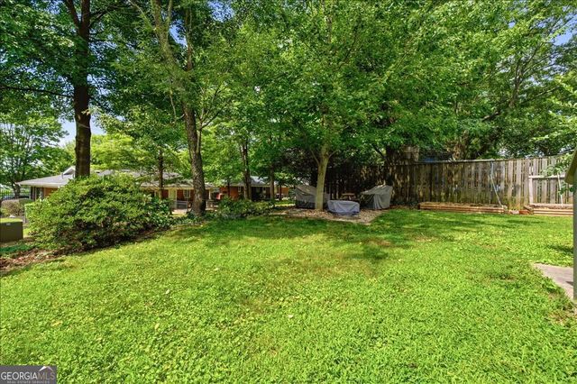 690 Frasier Circle SE, Marietta, GA 30060