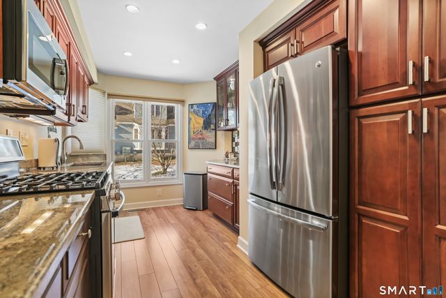 73 Audubon Close 73, Milford, CT 06461