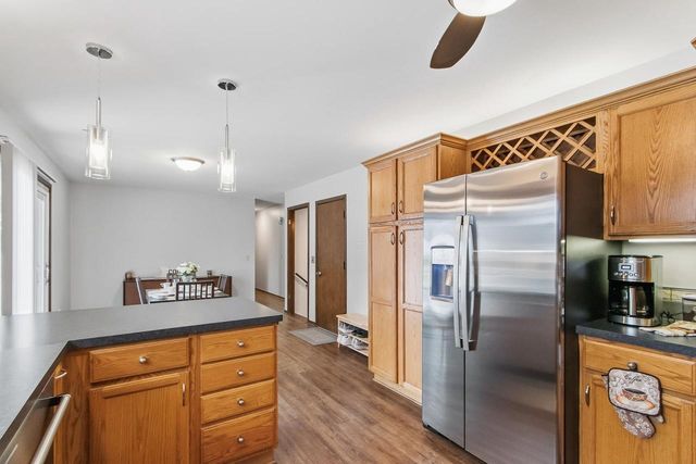 190 S Oak Street, Oregon, WI 53575