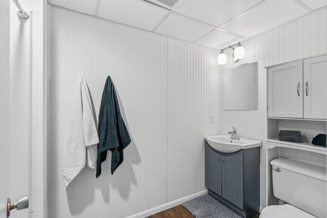 190 S Oak Street, Oregon, WI 53575