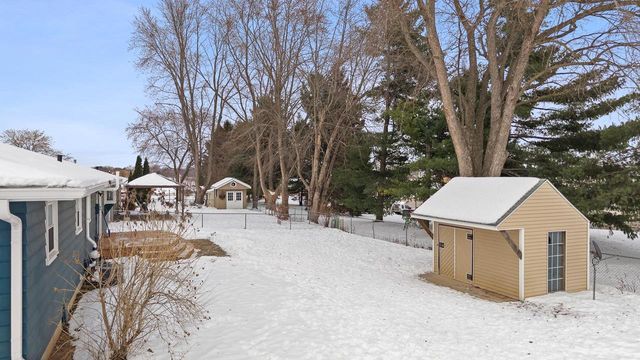 190 S Oak Street, Oregon, WI 53575