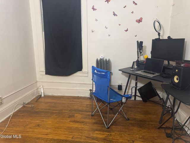 5 S Dove Street, Albany, NY 12202