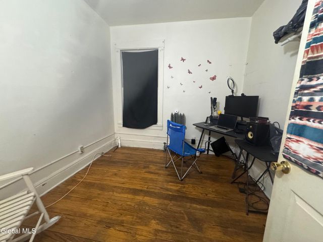 5 S Dove Street, Albany, NY 12202