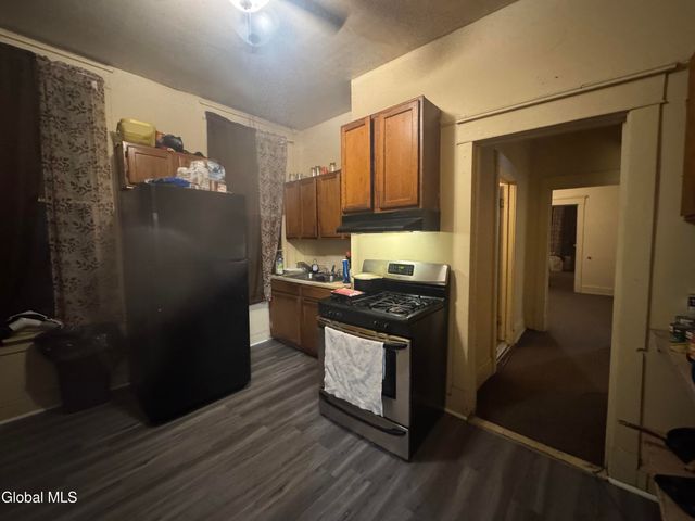 5 S Dove Street, Albany, NY 12202