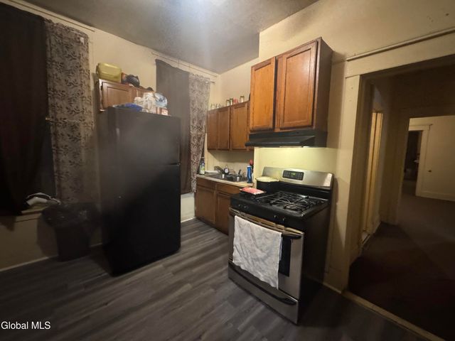 5 S Dove Street, Albany, NY 12202