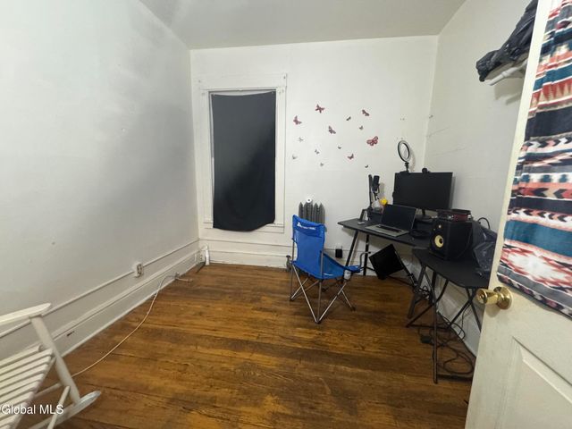 5 S Dove Street, Albany, NY 12202