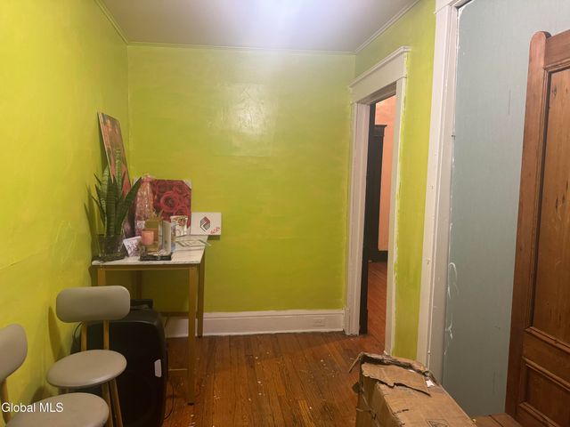 5 S Dove Street, Albany, NY 12202