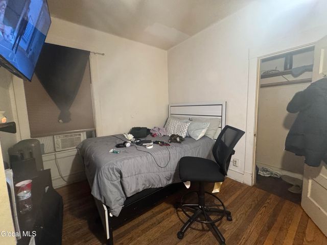 5 S Dove Street, Albany, NY 12202