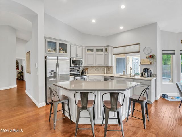 14815 S 13TH Place, Phoenix, AZ 85048