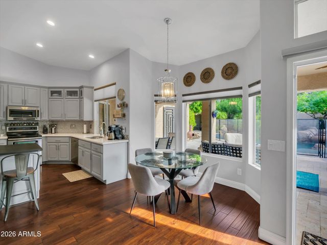 14815 S 13TH Place, Phoenix, AZ 85048