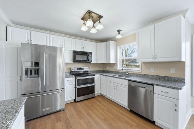 4274 Blackwood Court, Greenwood, IN 46143