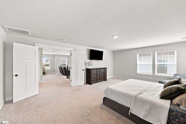 481 Fenwick Drive, Woodruff, SC 29388