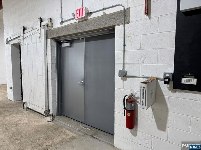 94 Kansas Street, Hackensack, NJ 07601