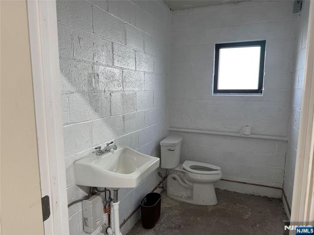 94 Kansas Street, Hackensack, NJ 07601