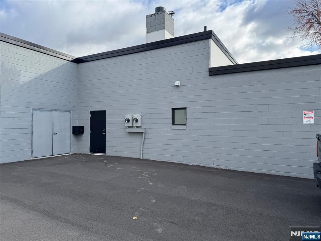 94 Kansas Street, Hackensack, NJ 07601