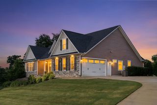 720 E Ridgewater Drive, Chesnee, SC 29323
