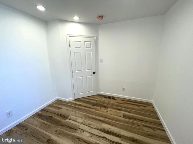 1813 E AIRDRIE ST, Philadelphia, PA 19124