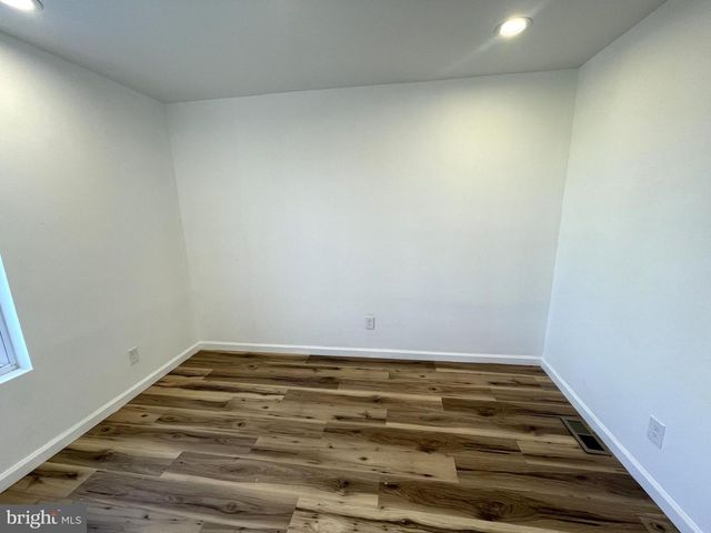 1813 E AIRDRIE ST, Philadelphia, PA 19124