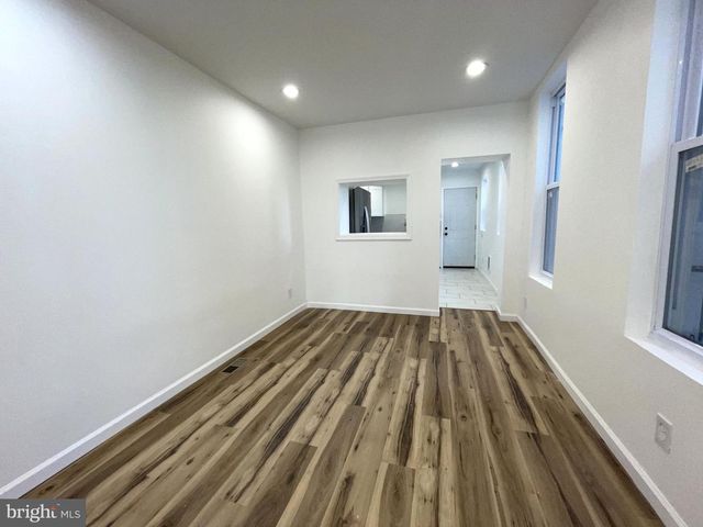 1813 E AIRDRIE ST, Philadelphia, PA 19124