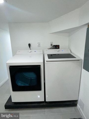 1813 E AIRDRIE ST, Philadelphia, PA 19124