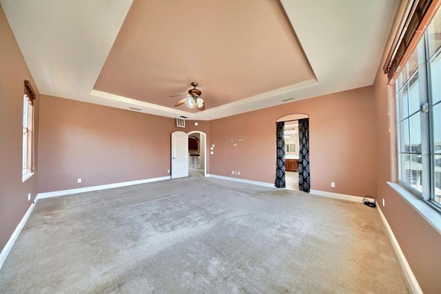 2153 Saddlebrook Ln, Oakdale, CA 95361