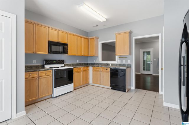 632 PARKSIDE CIRCLE, Helena, AL 35080