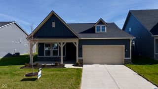 811 Daisy Street, Greenwood, IN 46143