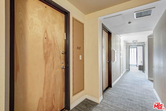 11921 Dorothy Street 102, Los Angeles, CA 90049