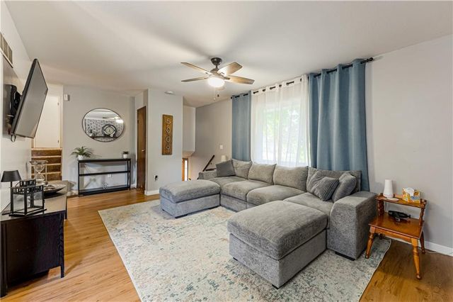 5009 NE 57th Terrace, Kansas City, MO 64119