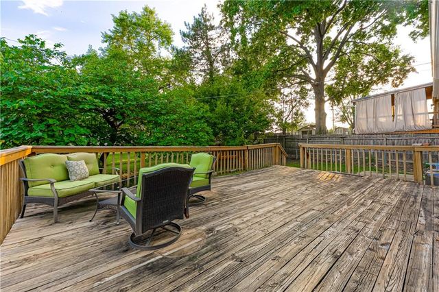 5009 NE 57th Terrace, Kansas City, MO 64119