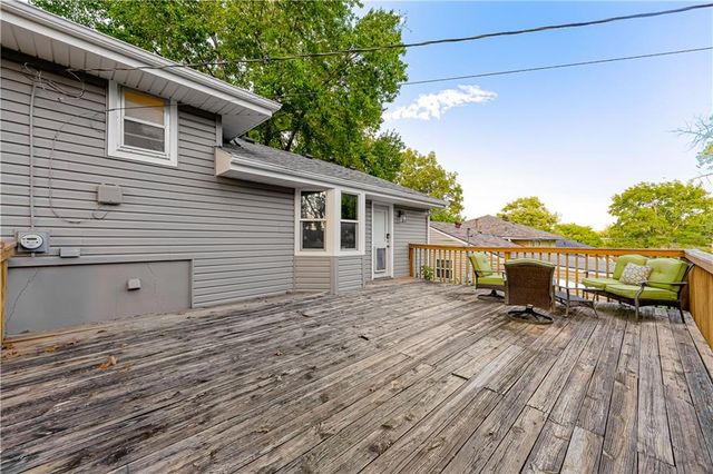 5009 NE 57th Terrace, Kansas City, MO 64119