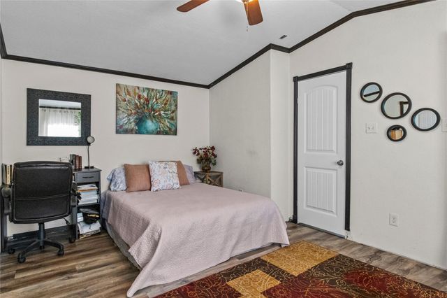 706 11th Street, San Leon, TX 77539