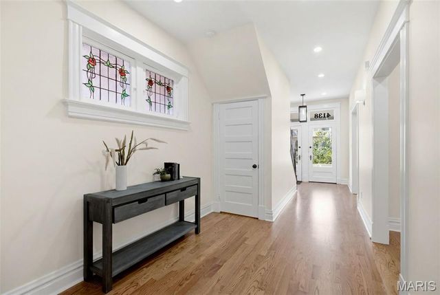 4138 Botanical Avenue, St Louis, MO 63110