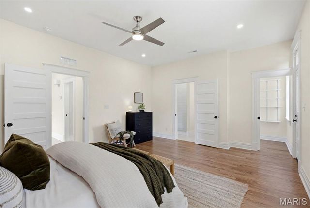 4138 Botanical Avenue, St Louis, MO 63110