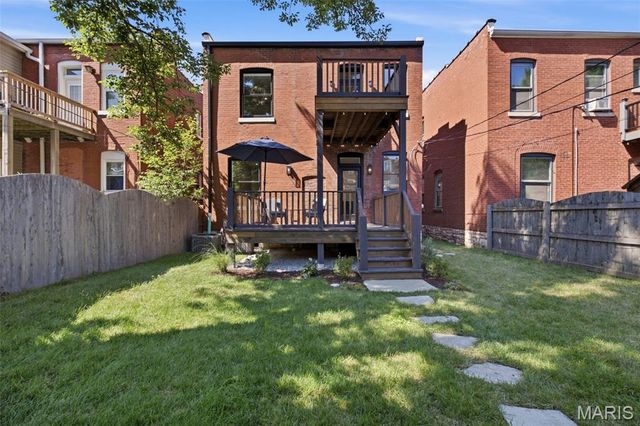 4138 Botanical Avenue, St Louis, MO 63110