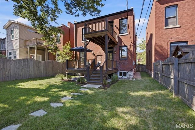4138 Botanical Avenue, St Louis, MO 63110
