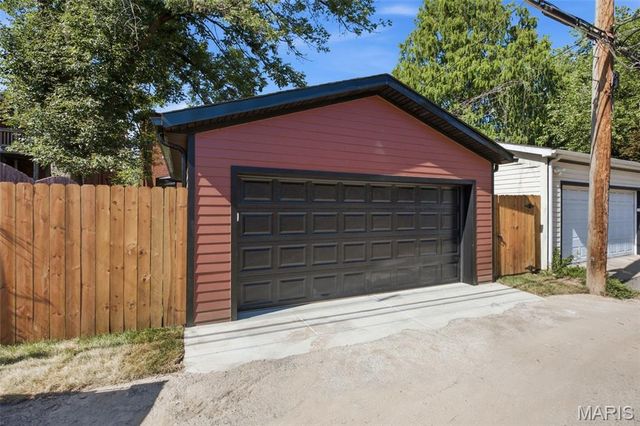 4138 Botanical Avenue, St Louis, MO 63110