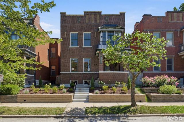 4138 Botanical Avenue, St Louis, MO 63110