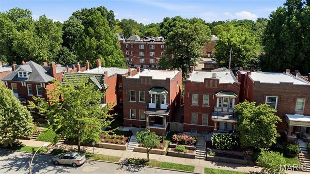 4138 Botanical Avenue, St Louis, MO 63110