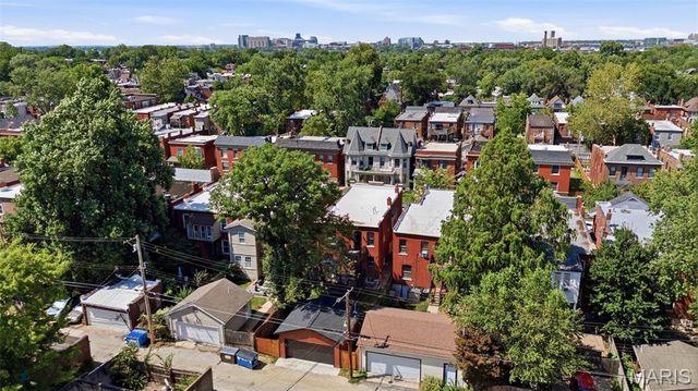 4138 Botanical Avenue, St Louis, MO 63110