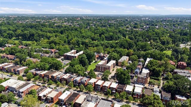 4138 Botanical Avenue, St Louis, MO 63110