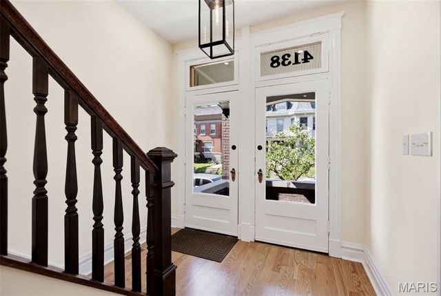 4138 Botanical Avenue, St Louis, MO 63110