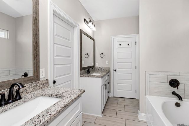 12652 Brown Rd, Denham Springs, LA 70726