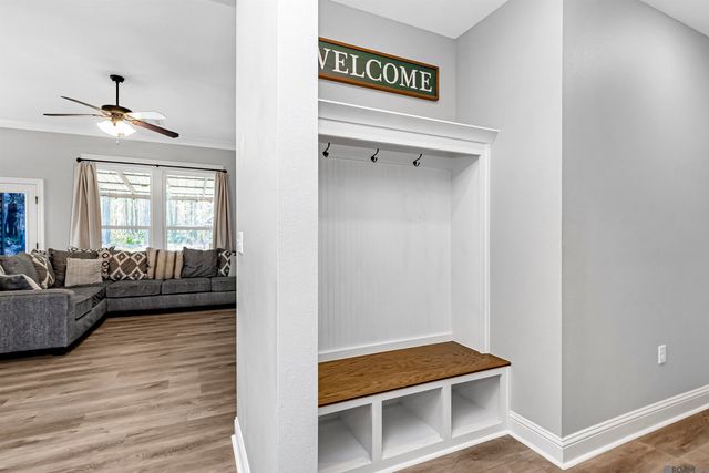 12652 Brown Rd, Denham Springs, LA 70726