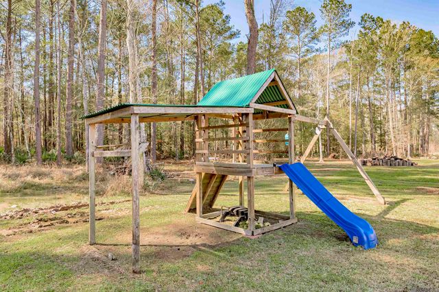 12652 Brown Rd, Denham Springs, LA 70726