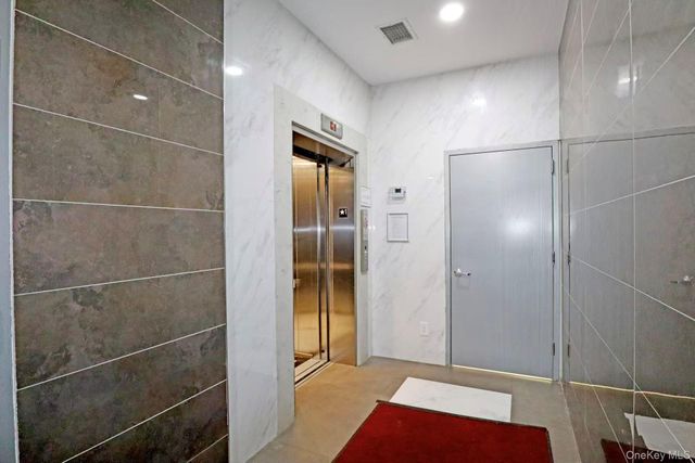 15815 Union Turnpike 3F, Fresh Meadows, NY 11366