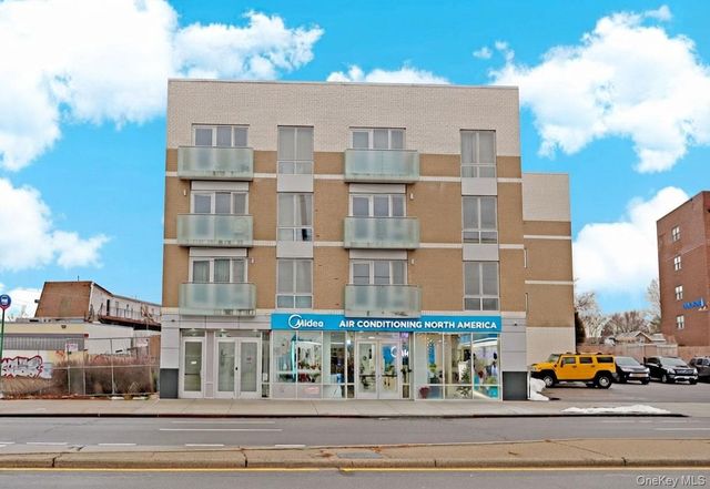 15815 Union Turnpike 3F, Fresh Meadows, NY 11366